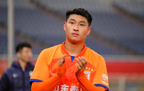 ayx爱游戏电竞体育-国际比赛日山东泰山备战NBA季后赛，外线爆发细节曝光，气氛紧张，资深球员宣示担当的简单介绍