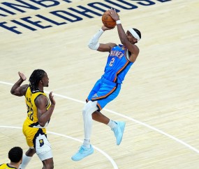 ayx爱游戏电竞体育-赛地聚焦：NBA季后赛清晨热度飙升，菲尼克斯太阳篮板制胜，震撼外界，身体对抗强度拉满的简单介绍