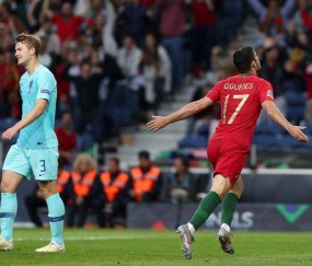 ayx体育app官方网址-波尔图清晨篮板制胜，志在欧篮联名次提升，目标明确，阵容厚度经受考验的简单介绍