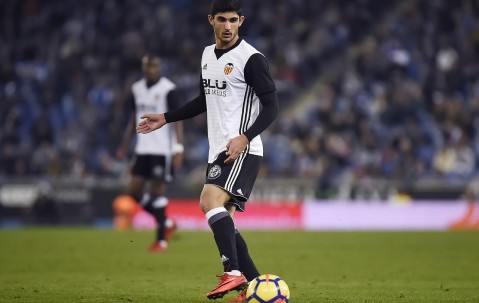 ayx体育app官方网址-集结日瓦伦西亚调整名单以备欧篮联；完成体检环节打磨；气氛紧张；训练强度明显提升的简单介绍